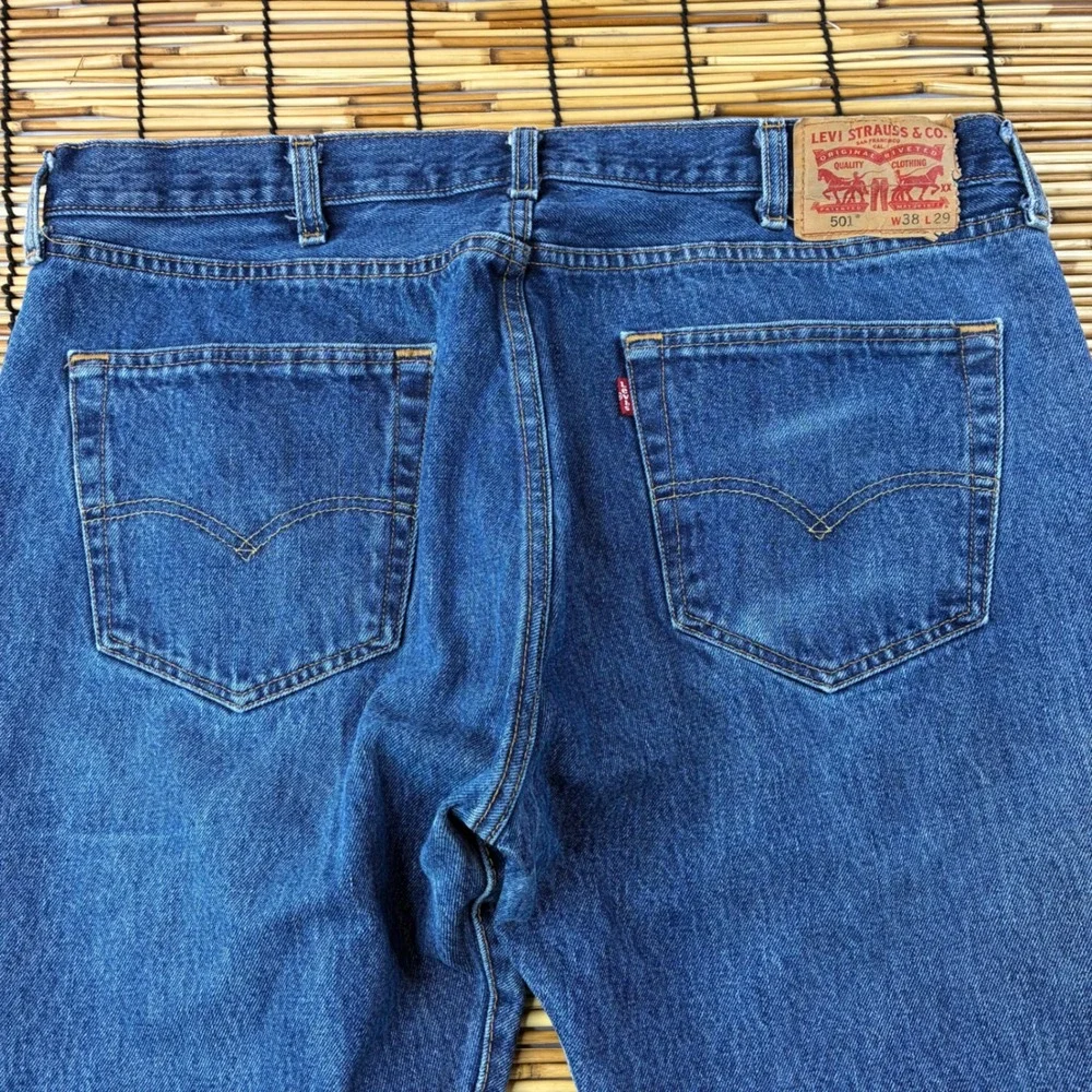 Levis 501 Original Fit Mens Jeans Blue Denim Straight Leg W38 L29 00501-0194